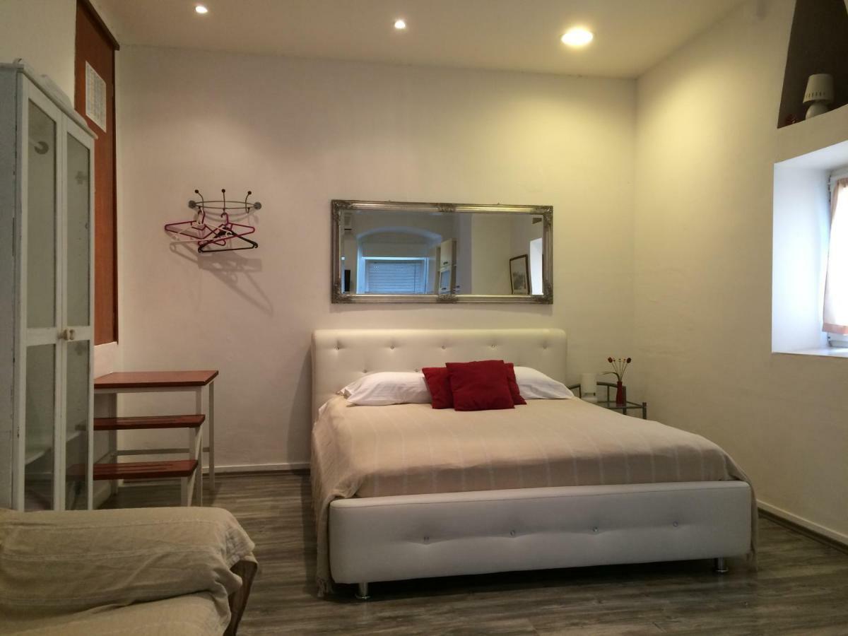 Zara City Apartments Phòng bức ảnh
